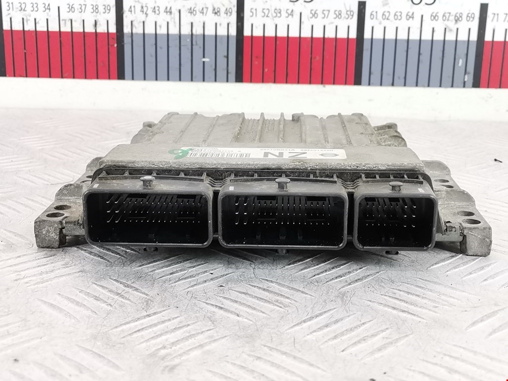 Блок управления двигателя (ЭБУ) NISSAN Qashqai J10 2006-2013
