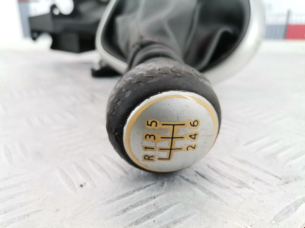 Кулиса (селектор) АКПП/МКПП в салоне NISSAN Qashqai J10 2006-2013