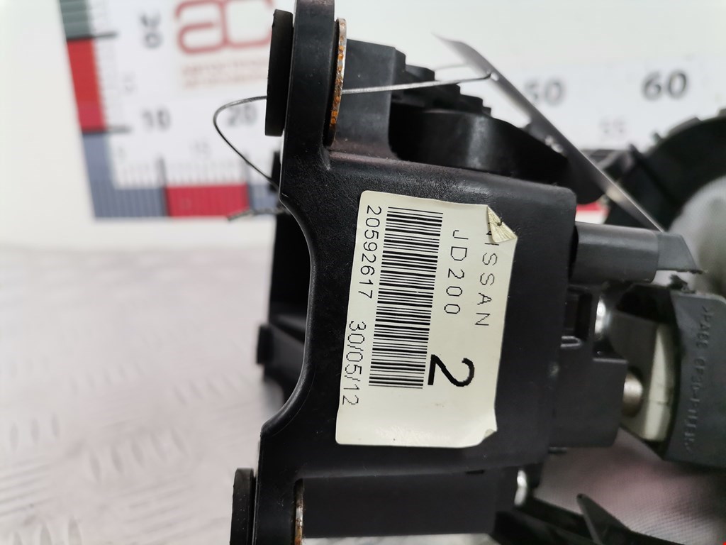 Кулиса (селектор) АКПП/МКПП в салоне NISSAN Qashqai J10 2006-2013