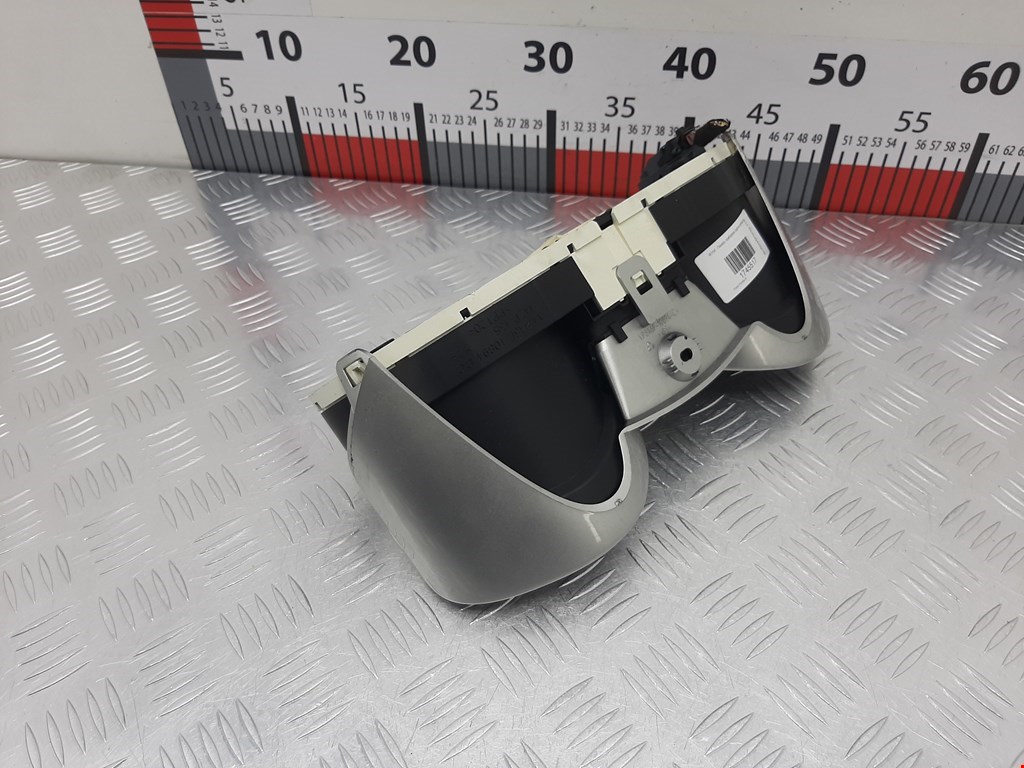 Панель приборов (щиток) FORD Fiesta 2008-2012