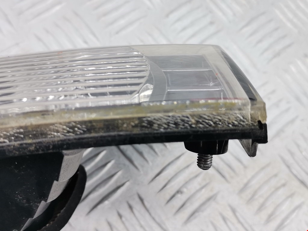 Фонарь задний внутренний правый MITSUBISHI Outlander XL 2006-2012