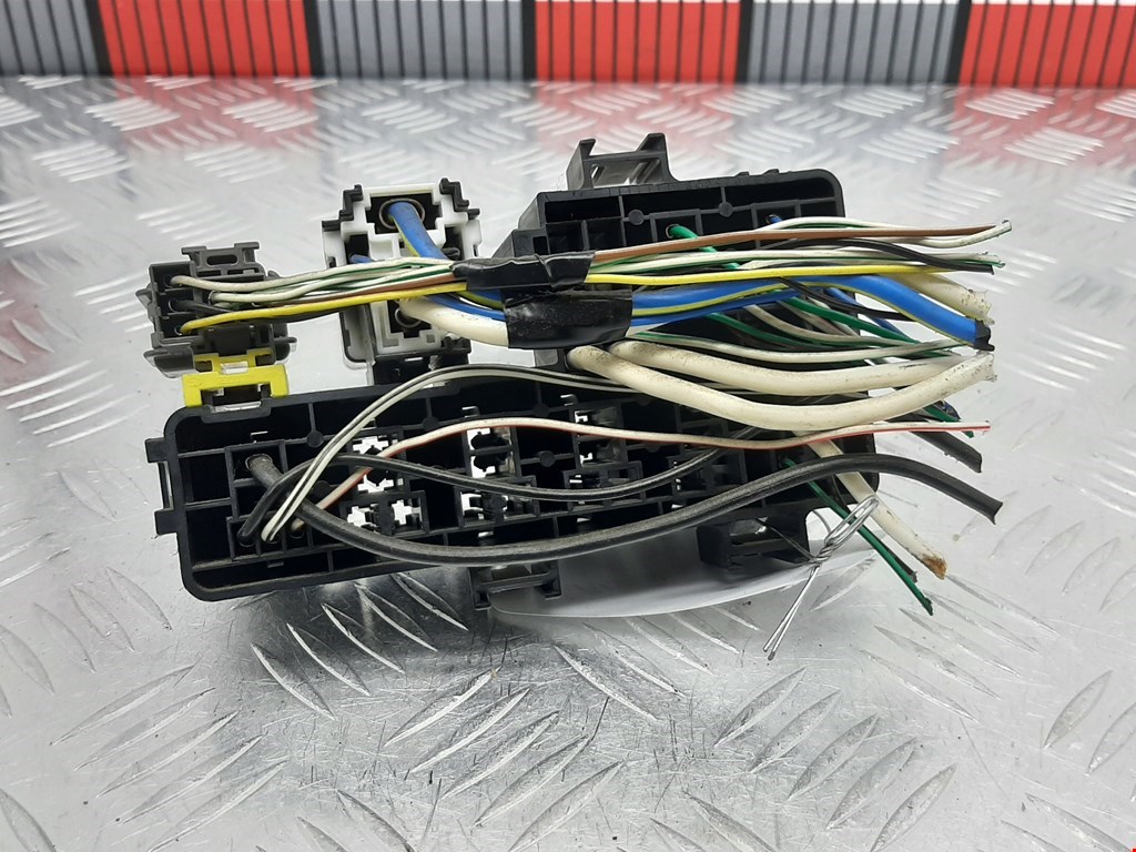 Блок реле SUBARU Impreza 2007-2011