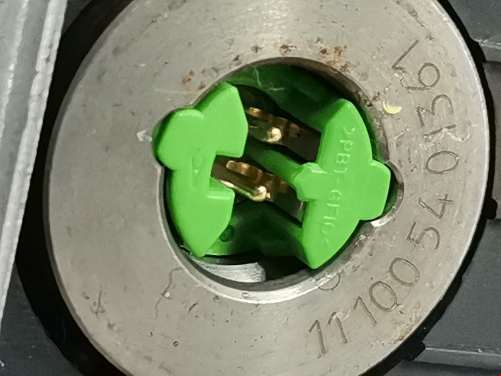 Подушка безопасности нижняя (для колен) FORD Fiesta 2008-2012