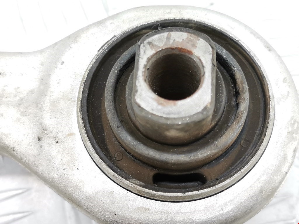 Рычаг передний правый VOLKSWAGEN Passat B5 1997-2005