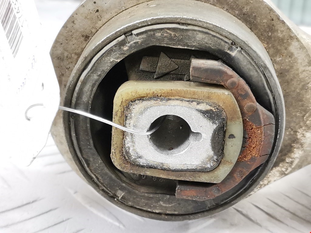 Рычаг передний правый VOLKSWAGEN Passat B5 1997-2005