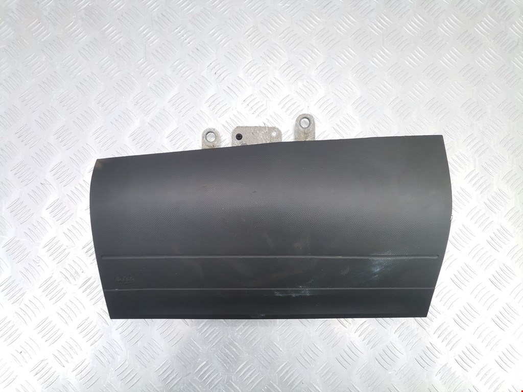 Подушка безопасности пассажирская (в торпедо) DODGE Nitro 2006-2011