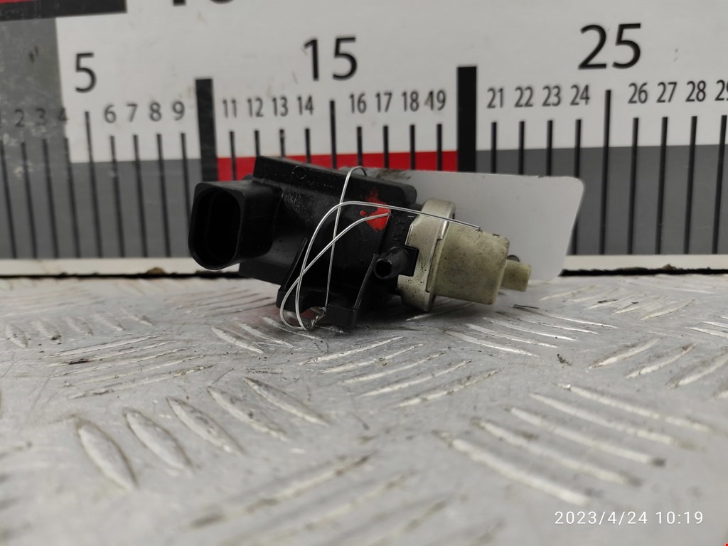 Преобразователь давления (соленоид наддува/EGR) Volkswagen Passat 5 GP (2000-2005)