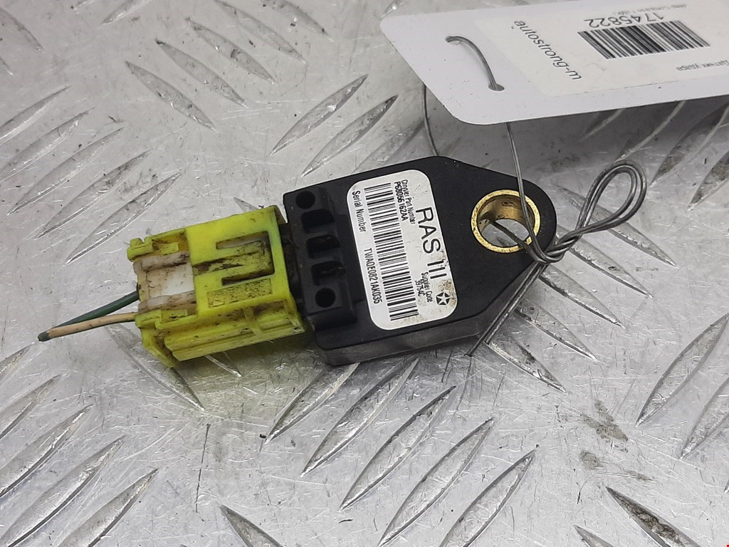 Датчик AIR BAG (подушек безопасности) JEEP Compass 2006-2016