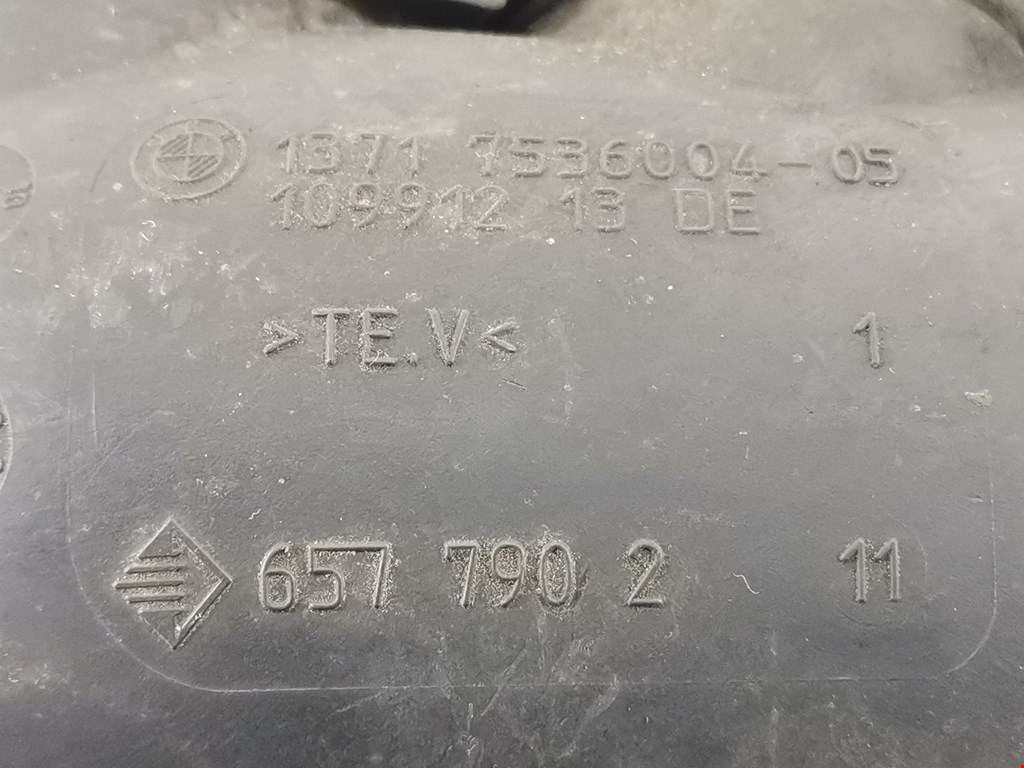 Патрубок воздушного фильтра BMW 3er E90/E91 2005-2012