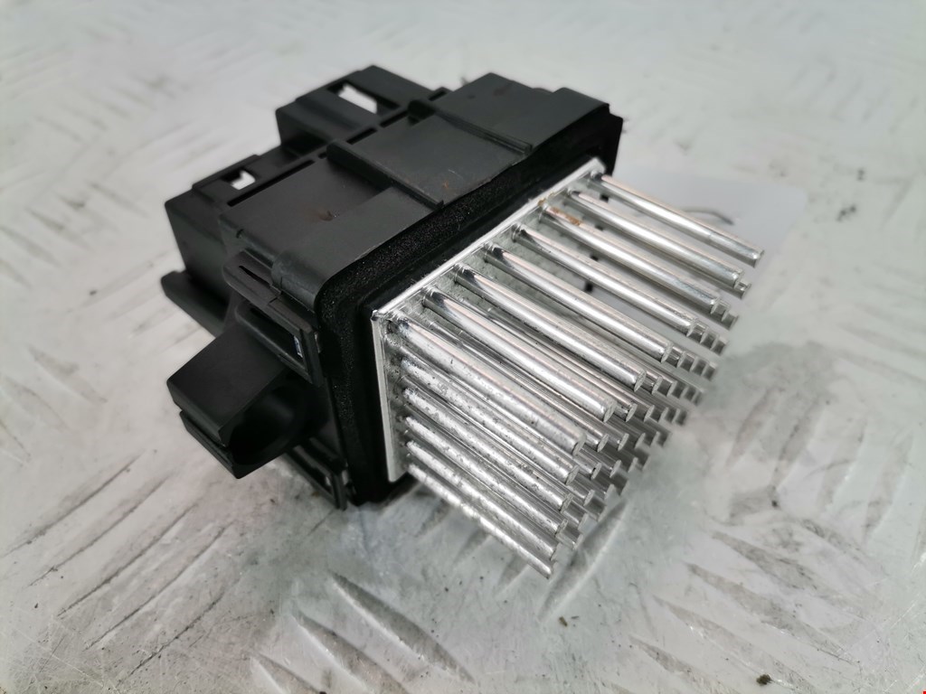 Резистор отопителя (сопротивление печки) OPEL Astra J 2009-2017