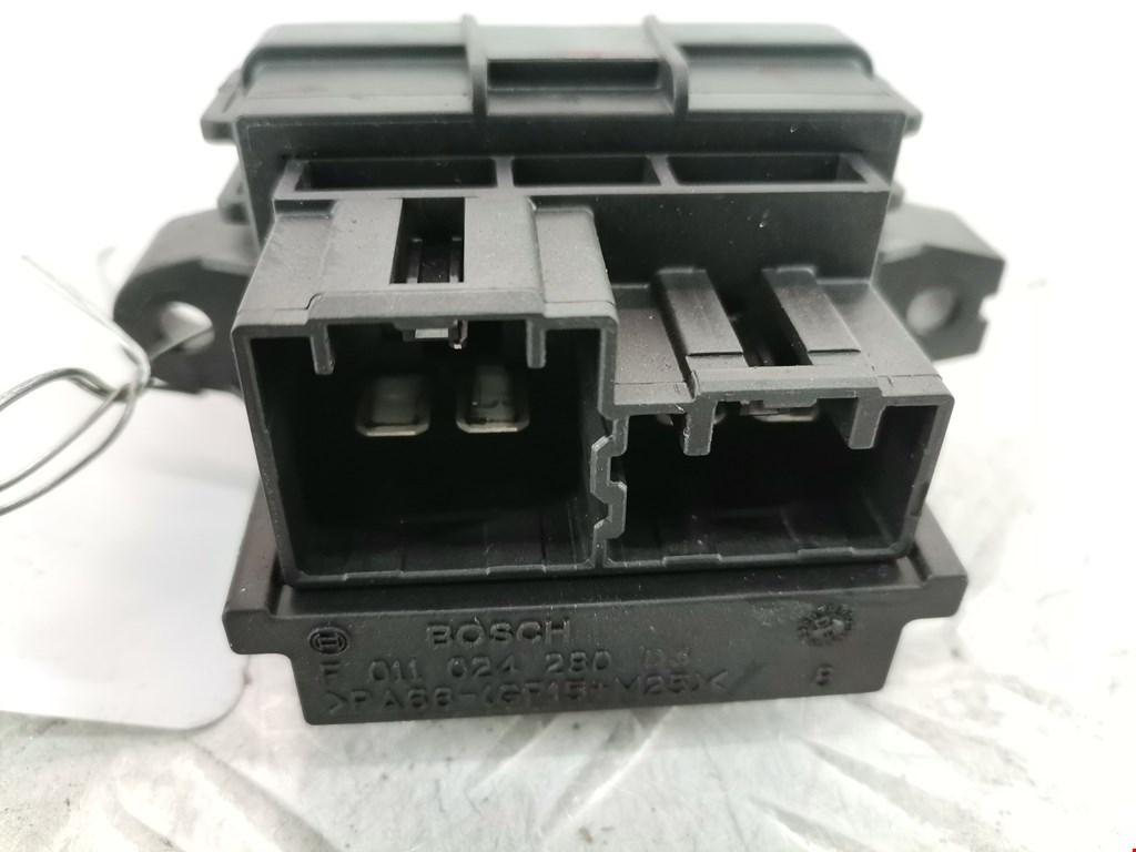 Резистор отопителя (сопротивление печки) OPEL Astra J 2009-2017