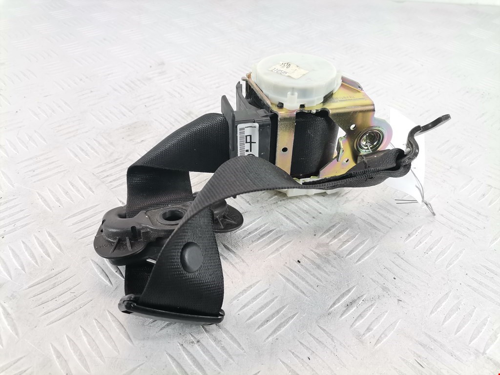 Ремень безопасности передний правый BMW 3er E90/E91 2005-2012