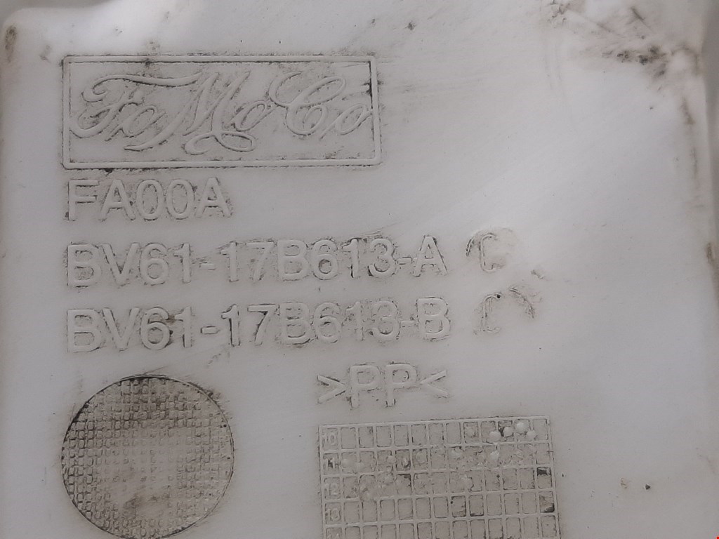 Бачок омывателя FORD Focus III 2011-2019