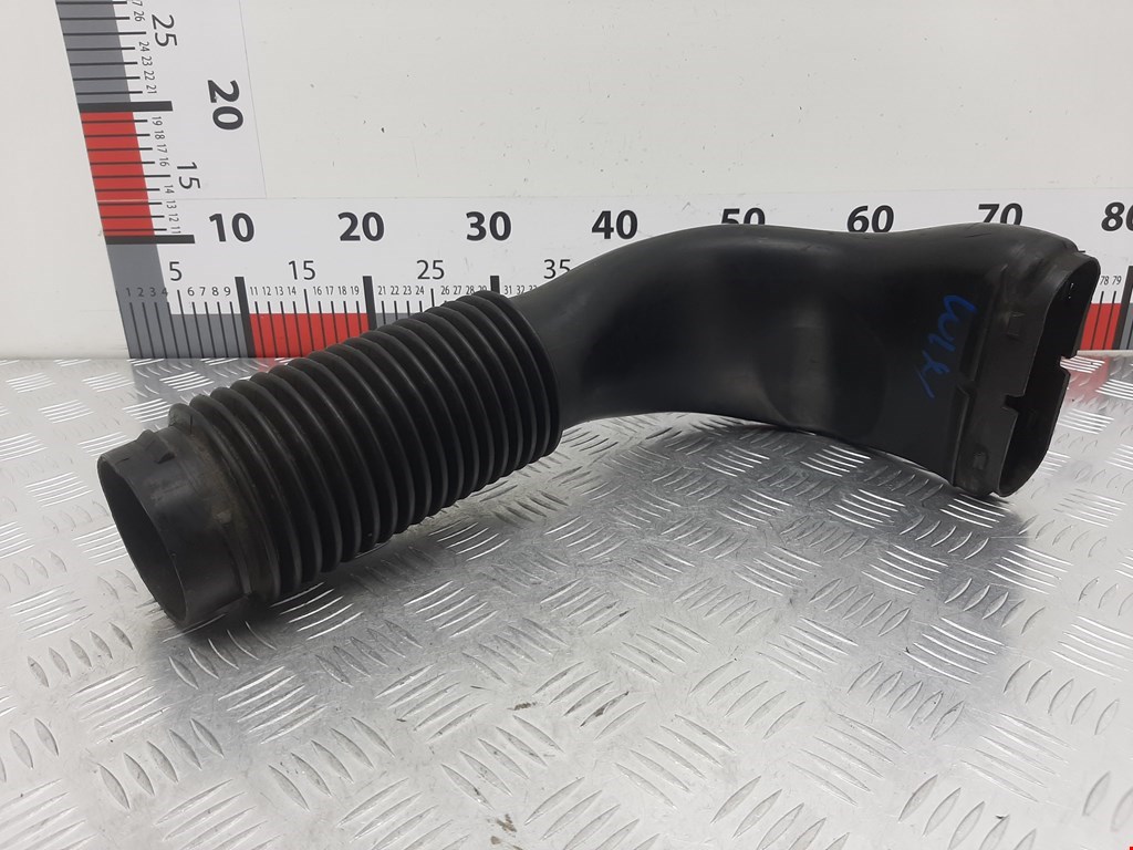 Патрубок воздушного фильтра MERCEDES-BENZ C-Class C-klasse W204 2007-2015
