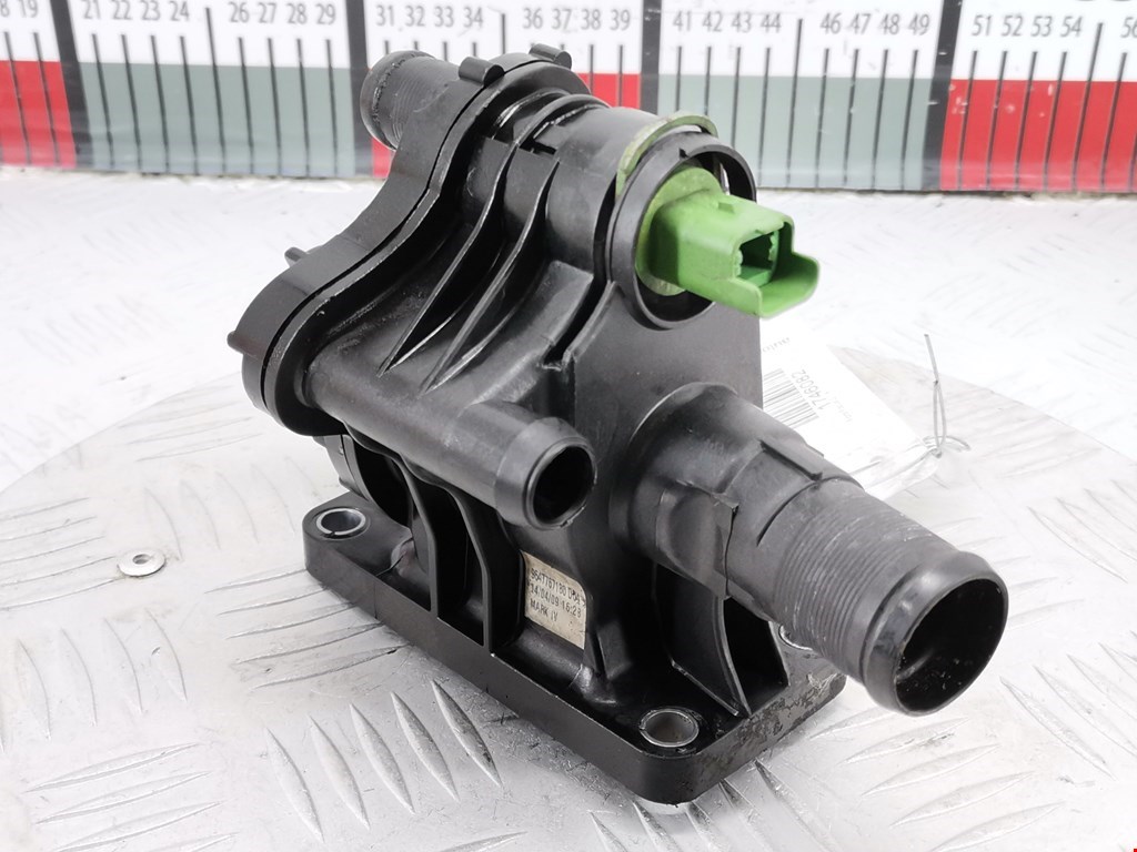 Корпус термостата FORD Focus II 2005-2011