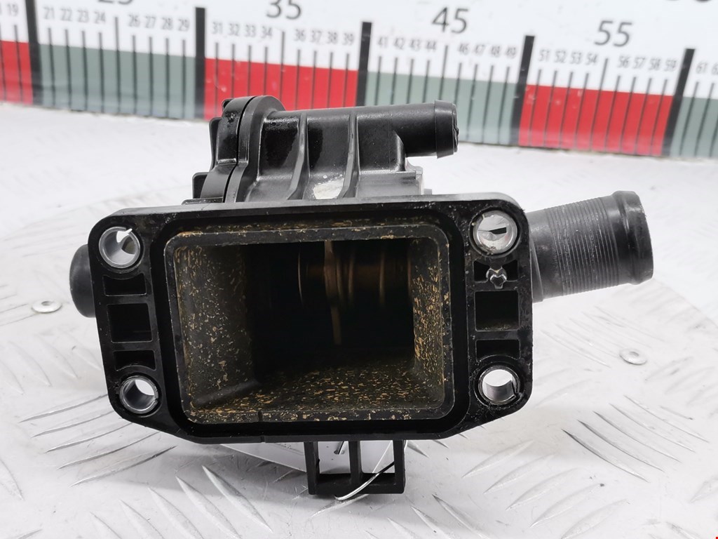 Корпус термостата FORD Focus II 2005-2011