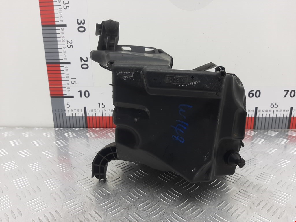 Корпус воздушного фильтра FORD Kuga 2008-2012