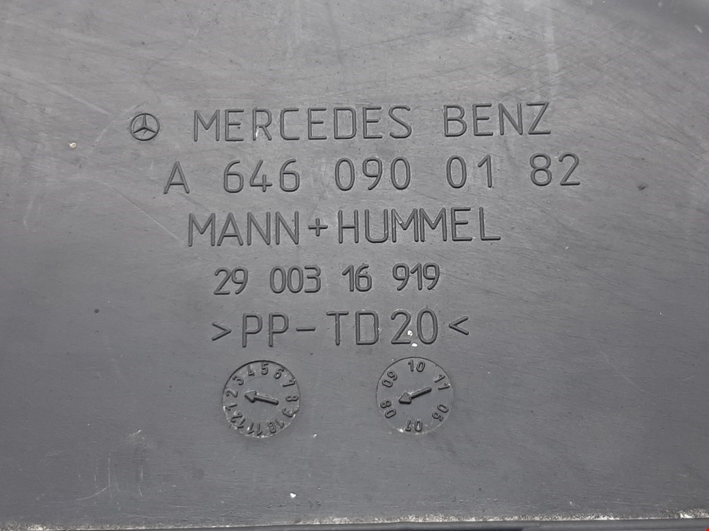 Воздухозаборник (наружный) MERCEDES-BENZ C-Class C-klasse W204 2007-2015