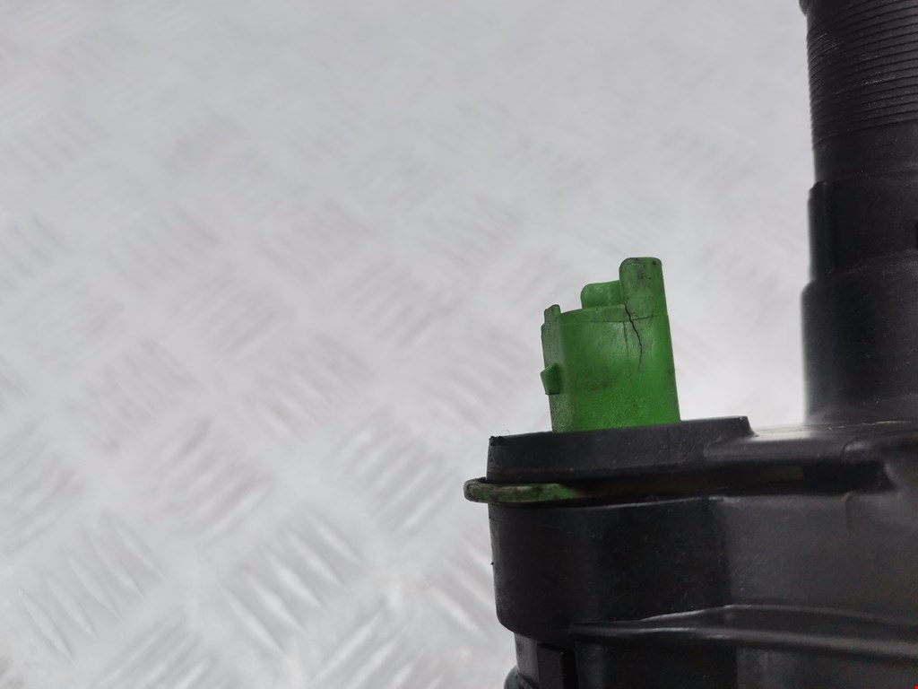 Корпус термостата FORD Focus II 2005-2011