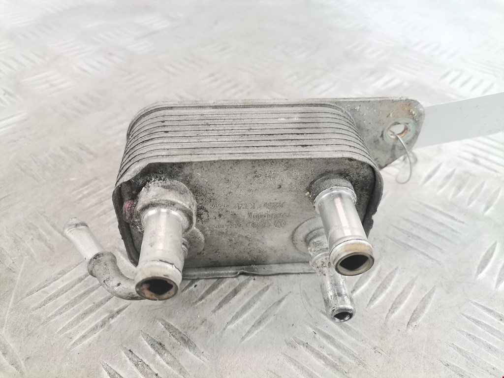 Радиатор топливный VOLKSWAGEN Touareg 2002-2010