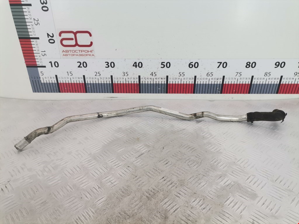 Патрубок VOLKSWAGEN Touareg 2002-2010