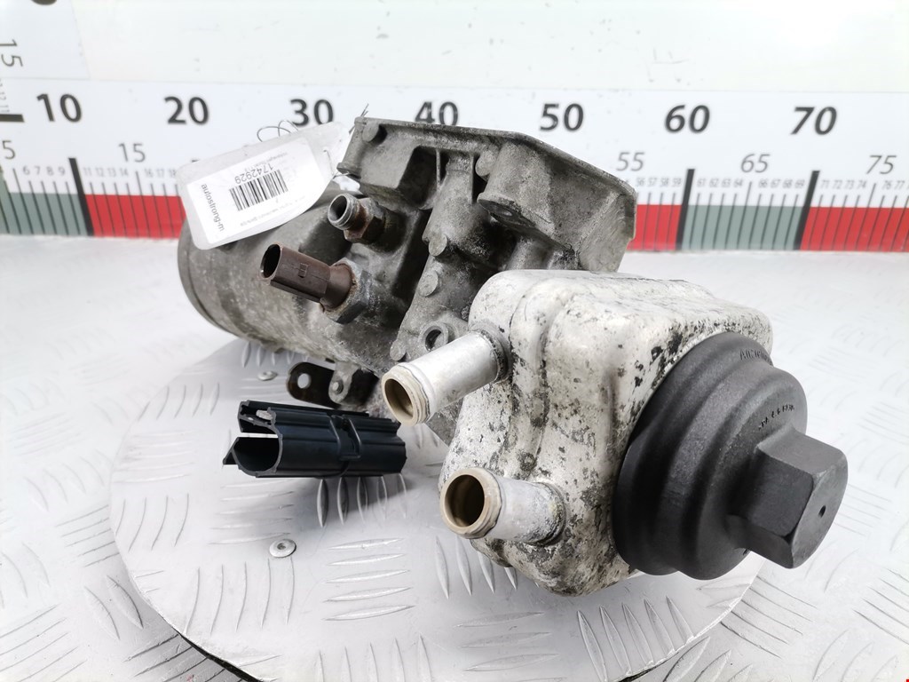 Корпус масляного фильтра VOLKSWAGEN Touran 2003-2010