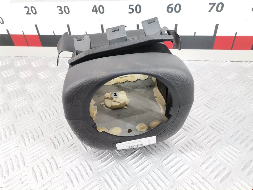 Кожух рулевой колонки VOLKSWAGEN Polo V HB 2009-2017