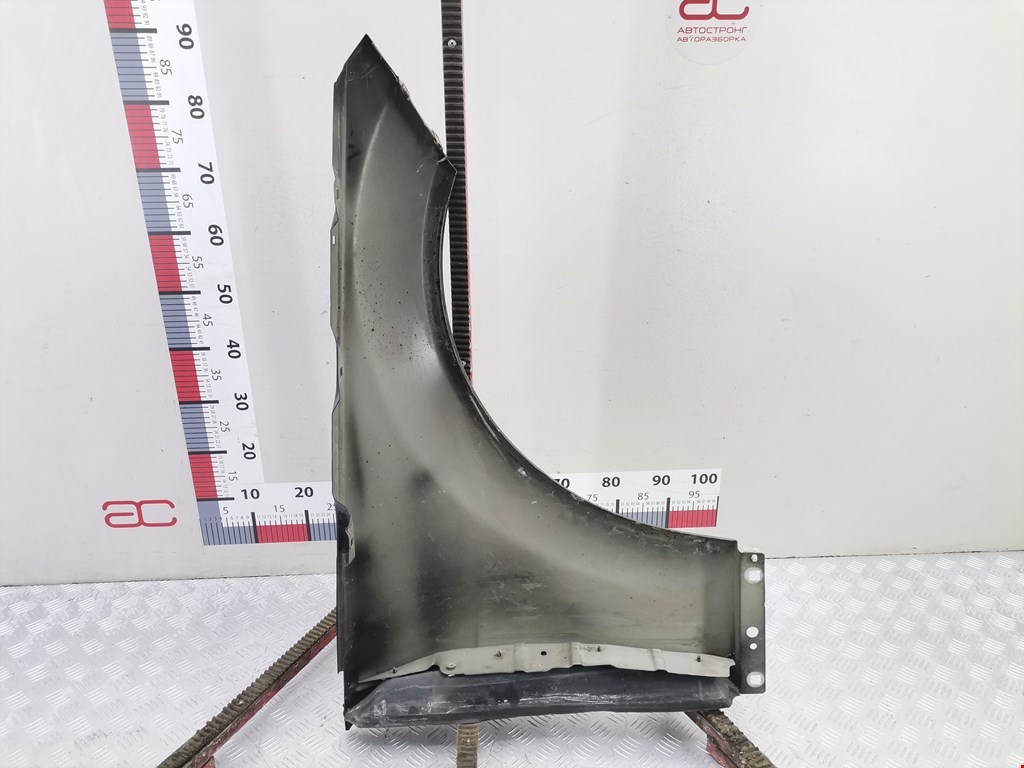 Крыло переднее левое MERCEDES-BENZ C-Class C-klasse W204 2007-2015