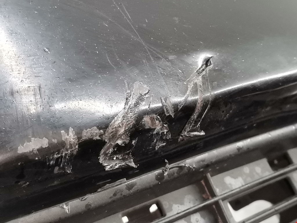 Бампер передний VOLKSWAGEN Touran 2003-2010