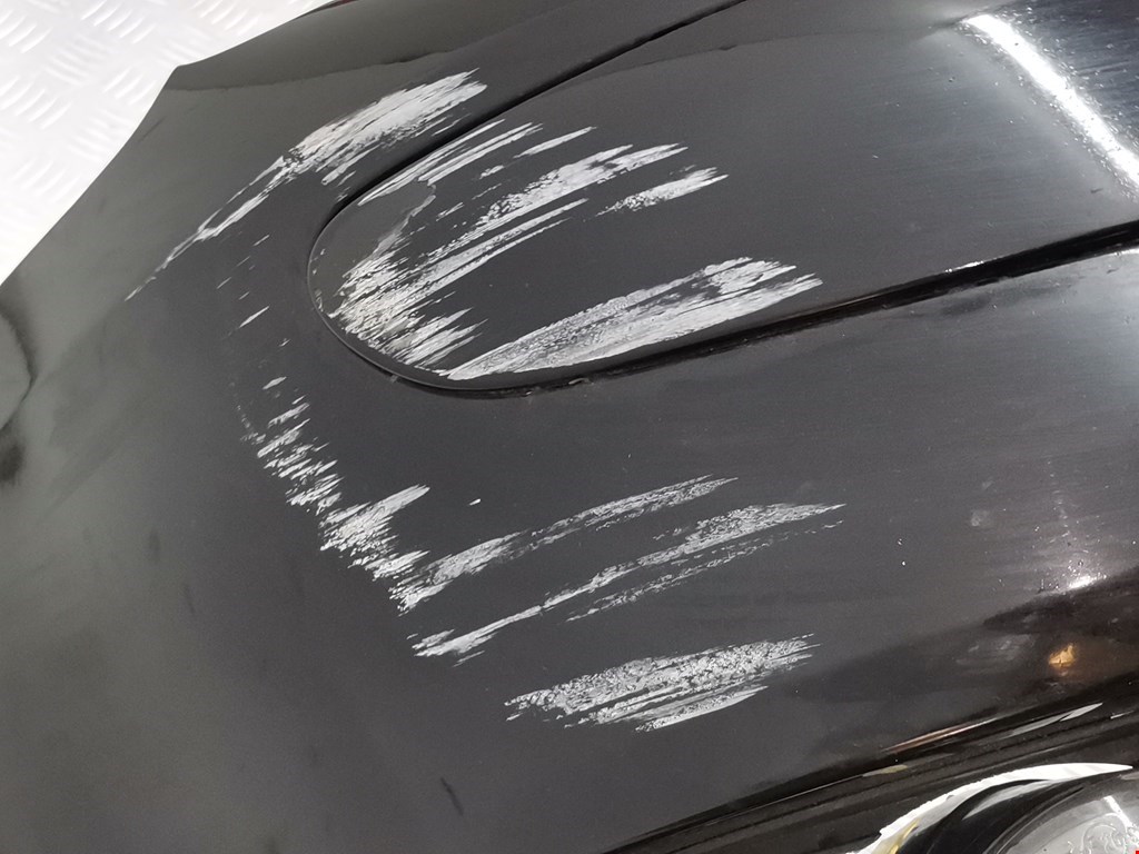 Бампер передний VOLKSWAGEN Touran 2003-2010