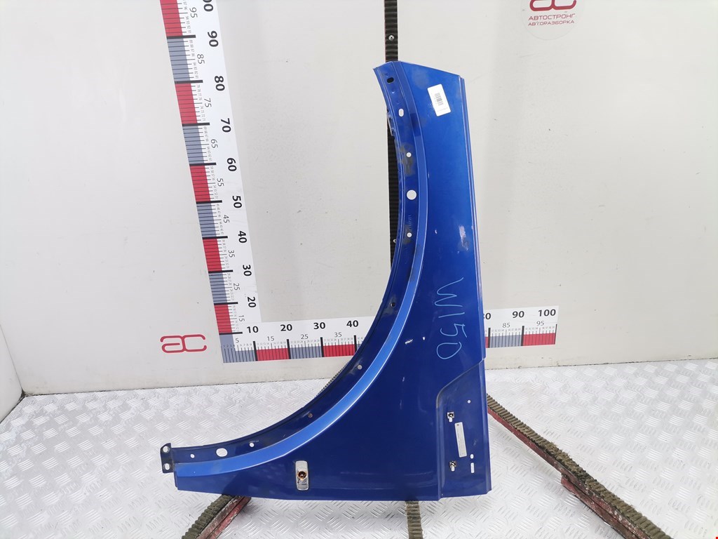 Крыло переднее левое DODGE Nitro 2006-2011