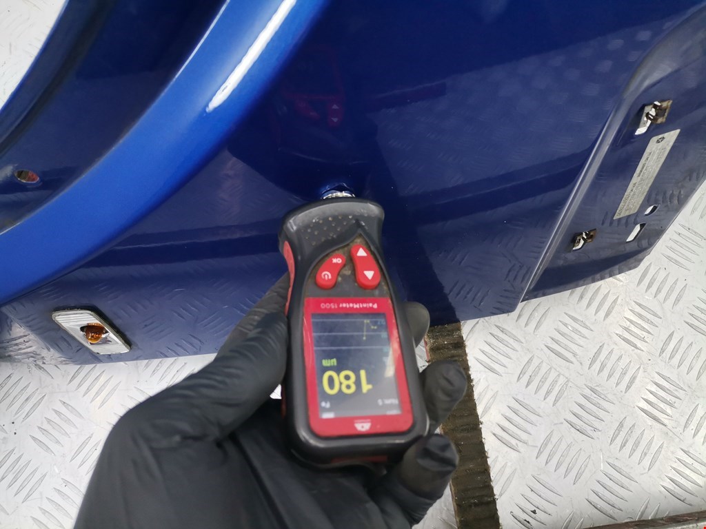 Крыло переднее левое DODGE Nitro 2006-2011