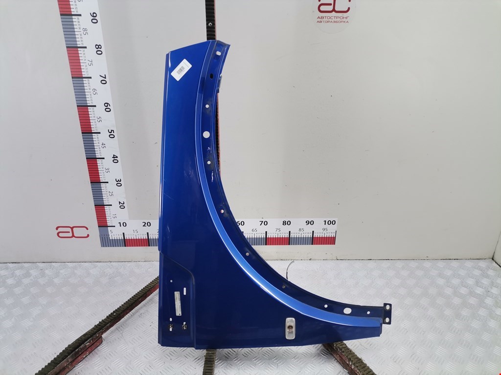 Крыло переднее правое DODGE Nitro 2006-2011