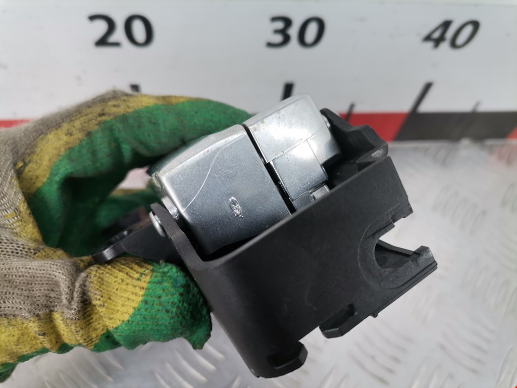 Ручка дверная задняя внутренняя правая FORD C-MAX 2003-2010