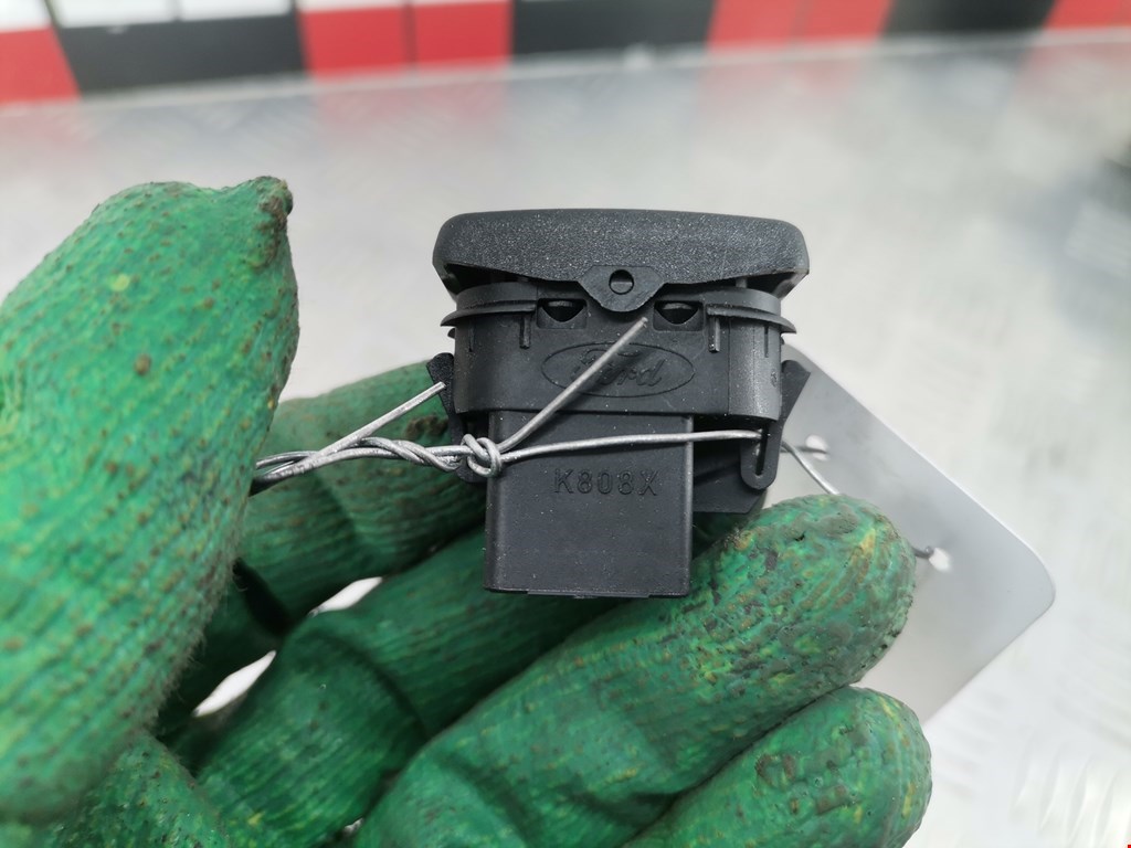 Кнопка стеклоподъемника FORD C-MAX 2003-2010