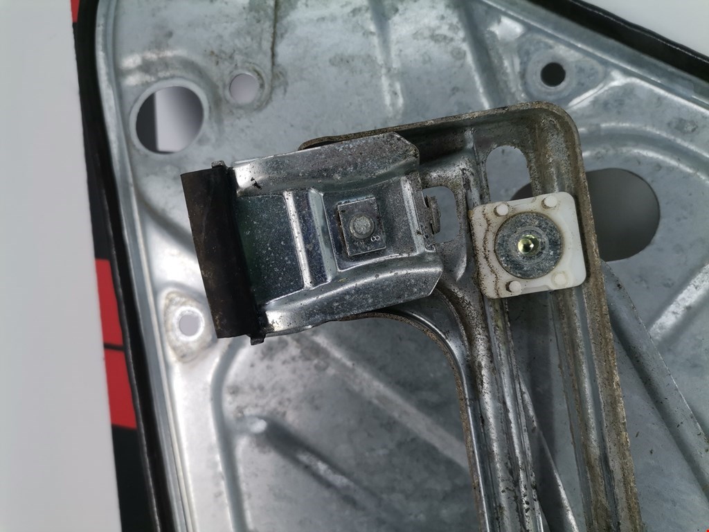 Стеклоподъемник задний левый FORD C-MAX 2003-2010