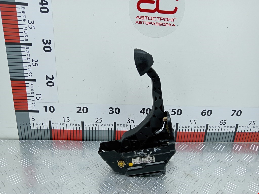 Педаль сцепления VOLKSWAGEN Polo IV 2001-2009