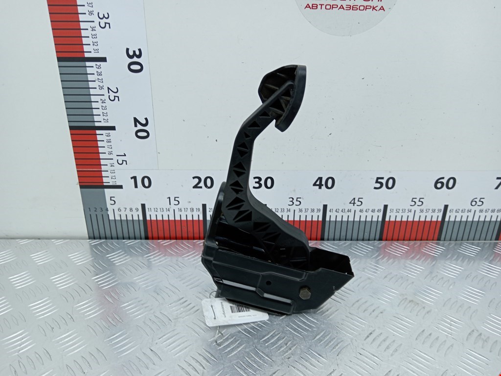 Педаль сцепления VOLKSWAGEN Polo IV 2001-2009