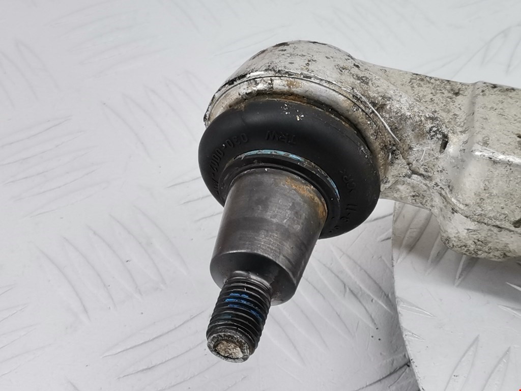 Рычаг передний правый VOLKSWAGEN Passat B5 1997-2005