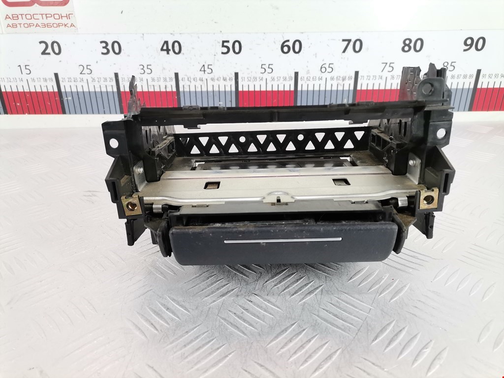 Пепельница передняя Audi A3 8L (1996-2003)