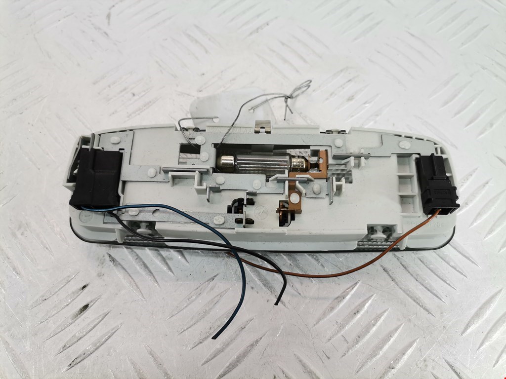 Плафон салонный (салона фонарь) FORD Fiesta 2001-2008