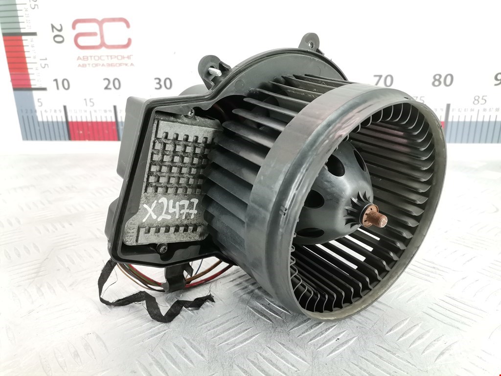 Моторчик печки (вентилятор отопителя) Mercedes C-Class (W203) (2000-2008)