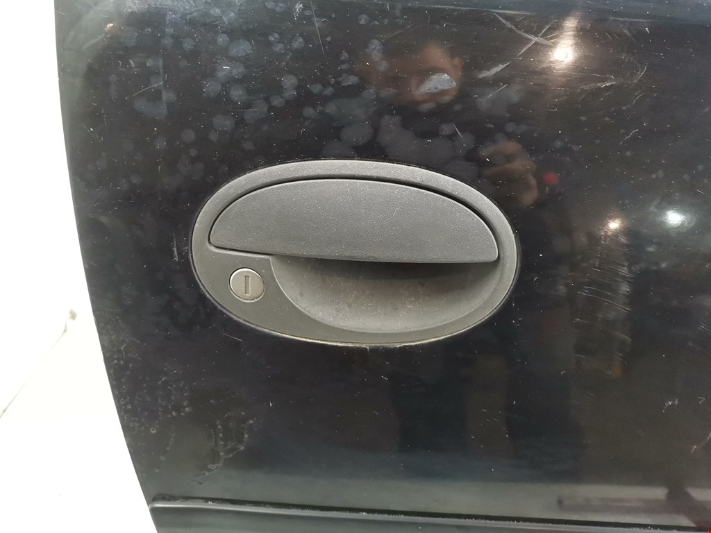 Дверь передняя правая OPEL Corsa C 2000-2006