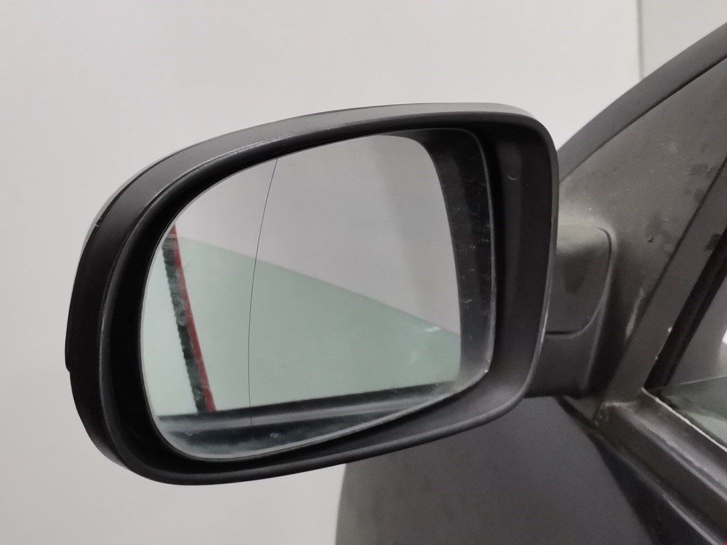 Дверь передняя левая OPEL Corsa C 2000-2006