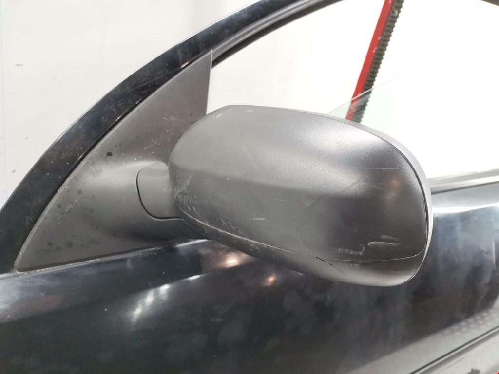 Дверь передняя левая OPEL Corsa C 2000-2006