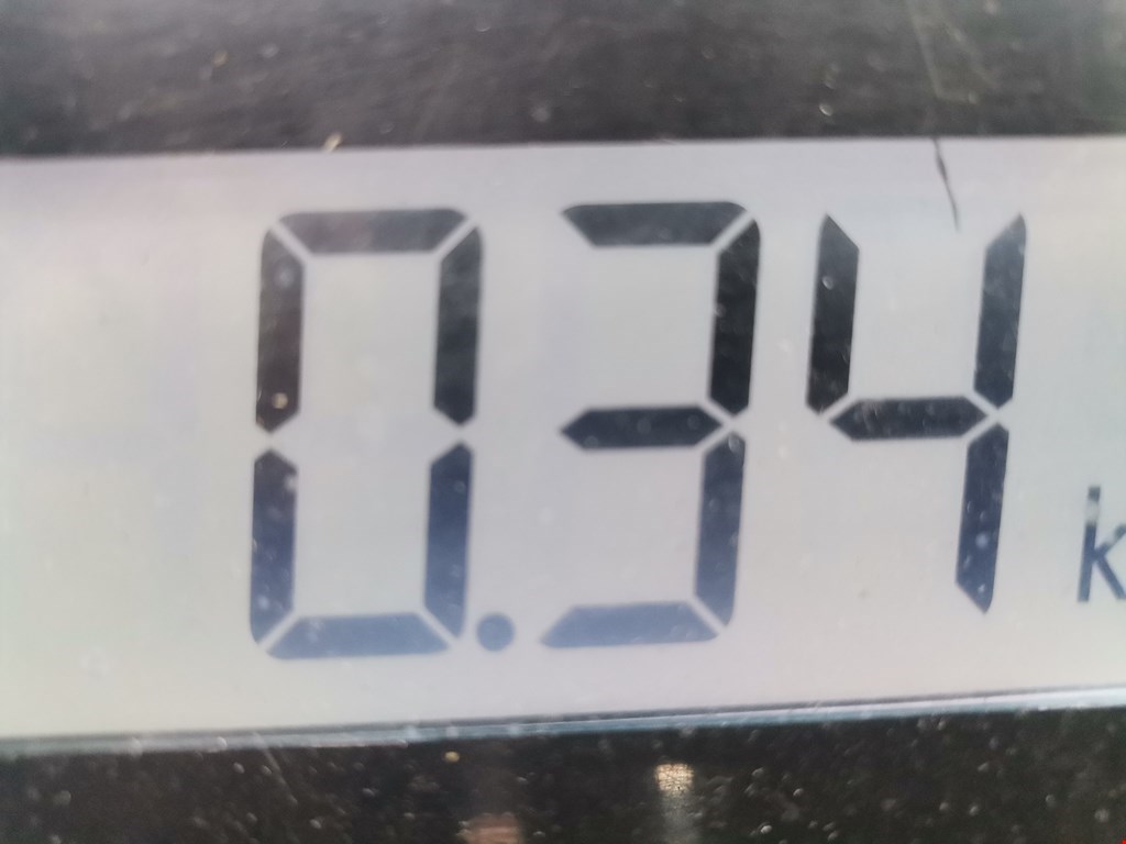 Амортизатор капота левый=правый AUDI A4 B6 2001-2005