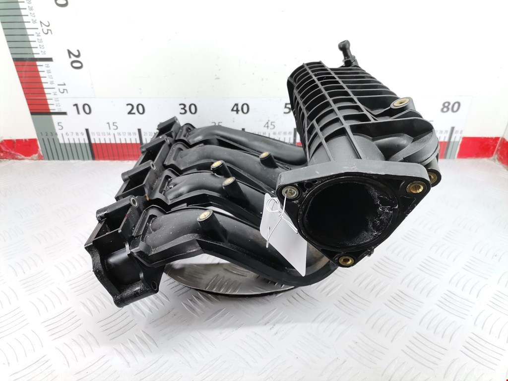 Коллектор впускной MERCEDES-BENZ CLC-Class CL203 2008-2011