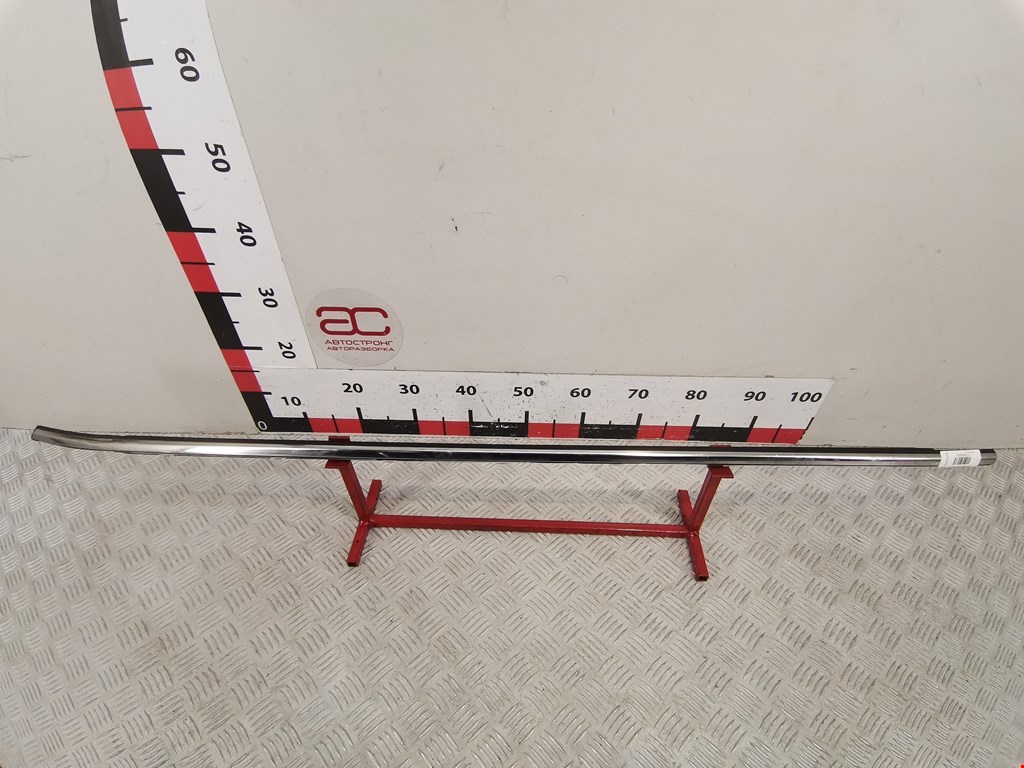 Накладка декоративная (молдинг) стекла двери передней левой Kia Ceed 2 (JD) (2012-2018)