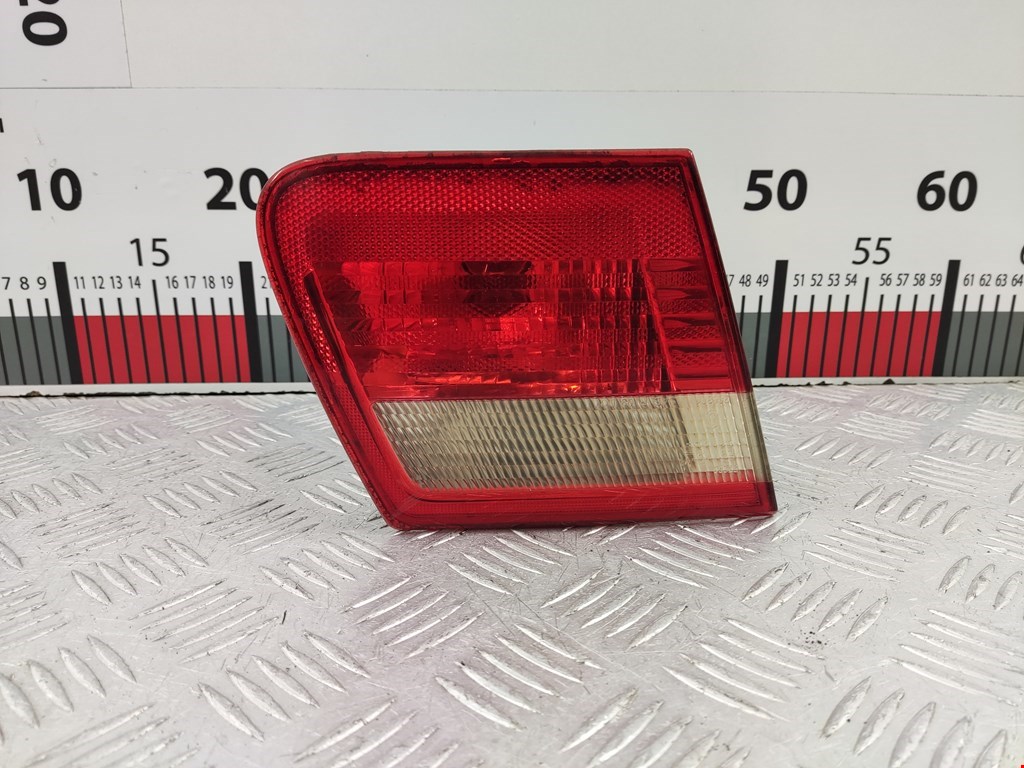 Фонарь крышки багажника левый BMW 3-Series (E46) (1998-2007)