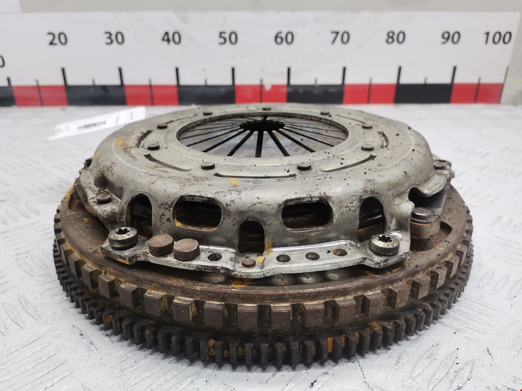 Маховик (демпфер сцепления) PEUGEOT Partner 1996-2009